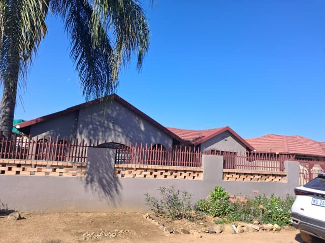 Listing photo