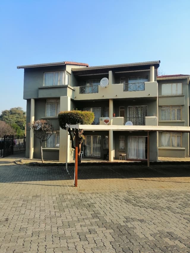 Listing photo