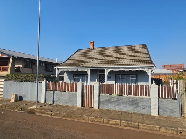 Listing photo