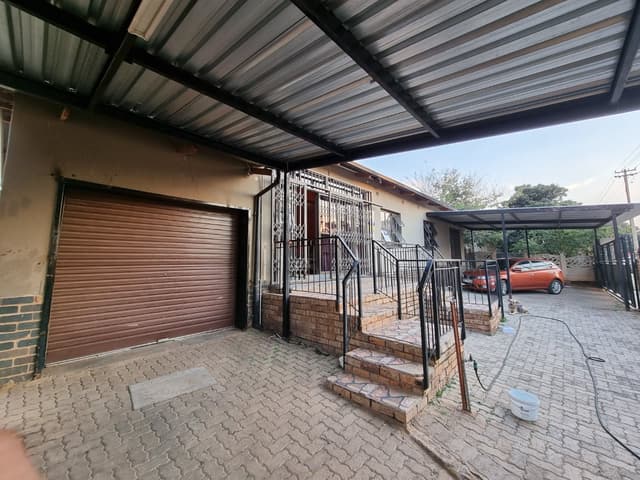 Listing photo