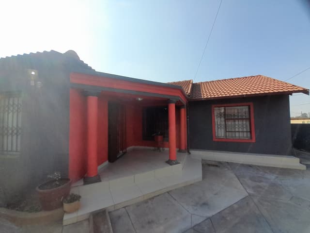 Listing photo