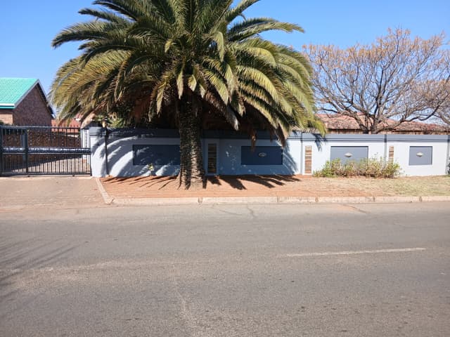 Listing photo