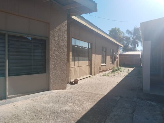 Listing photo