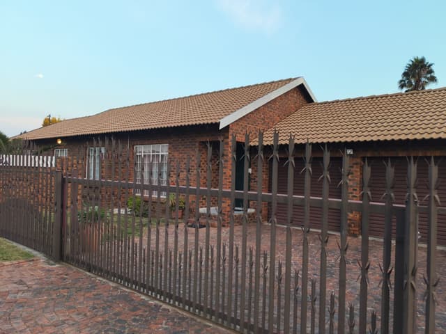 Listing photo