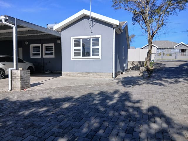 Listing photo