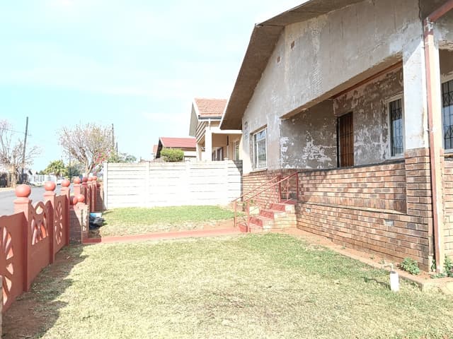 Listing photo