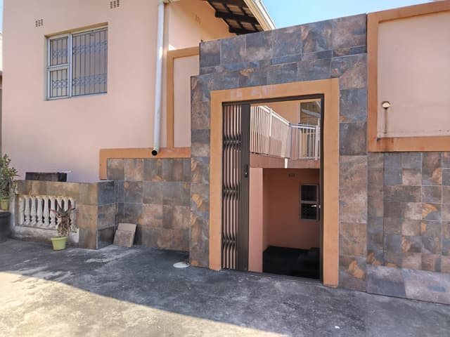 Listing photo