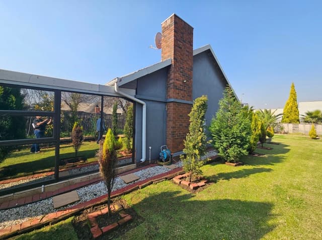 Listing photo