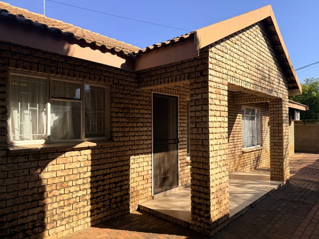 Listing photo