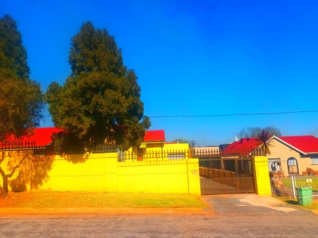Listing photo