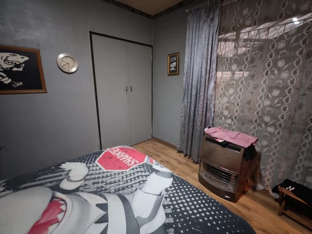 Listing photo