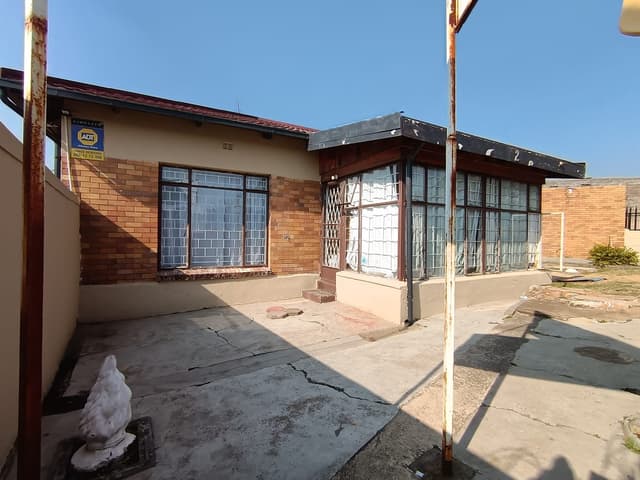 Listing photo