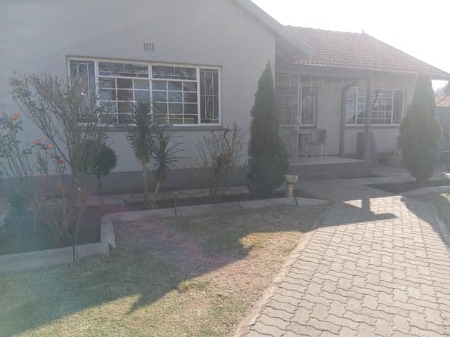 Listing photo