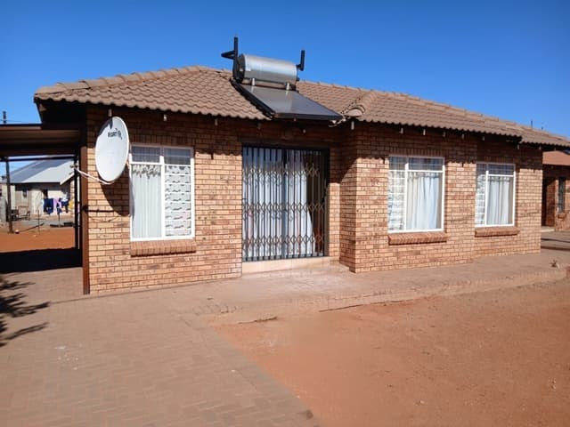 Listing photo