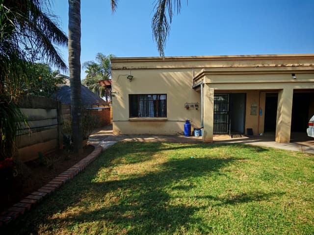 Listing photo