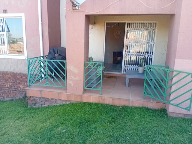 Listing photo