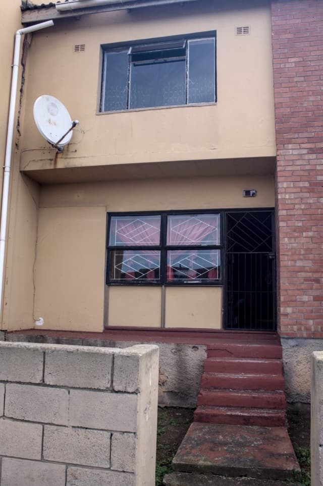 Listing photo