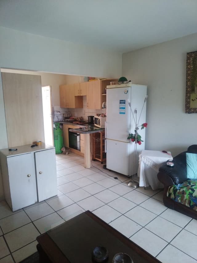 Listing photo