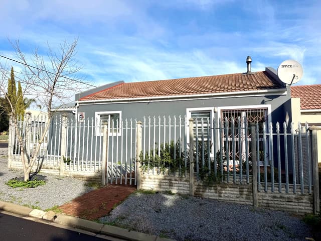 Listing photo