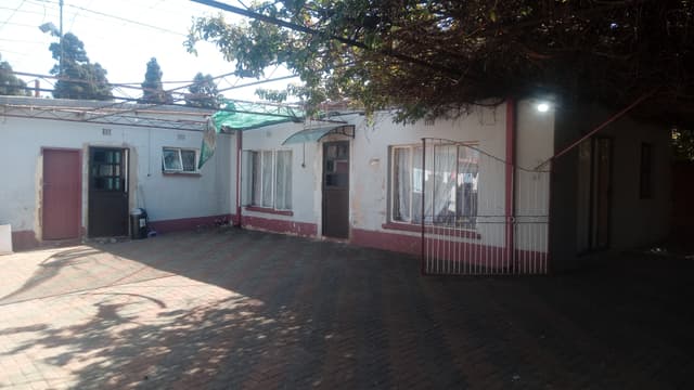 Listing photo