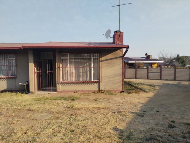 Listing photo