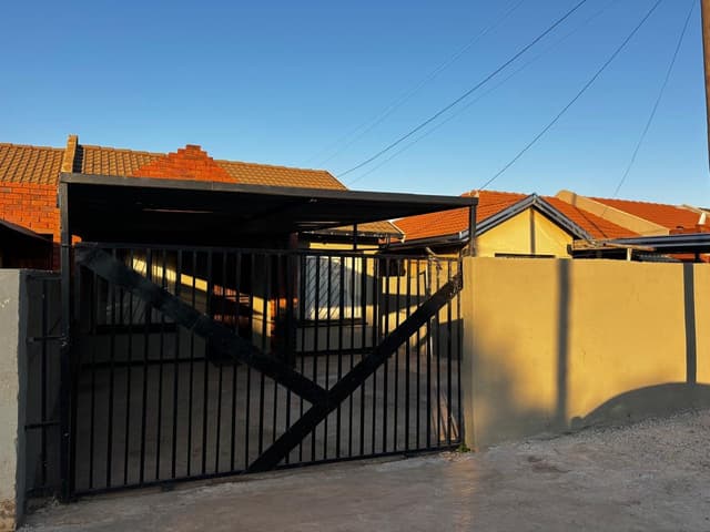 Listing photo