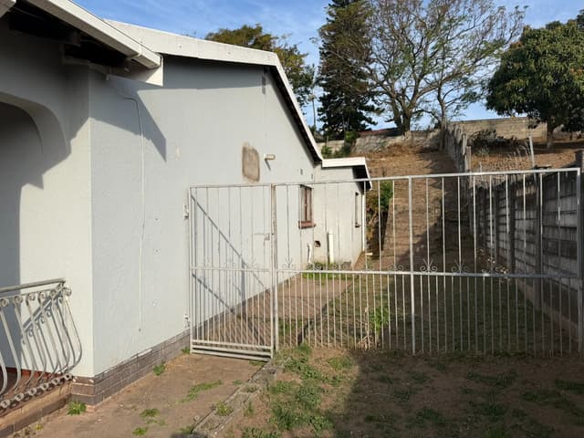 Listing photo