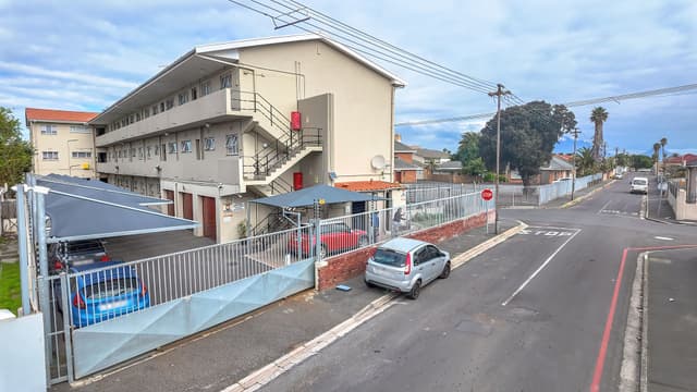 Listing photo