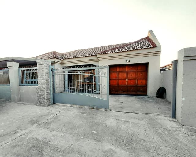 Listing photo