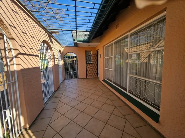 Listing photo