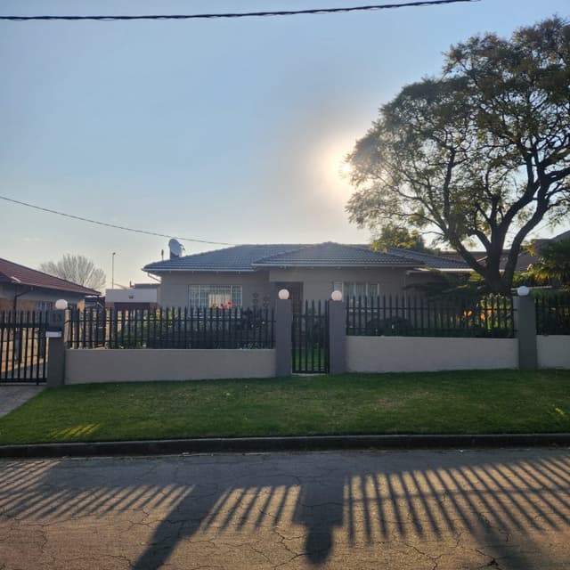 Listing photo