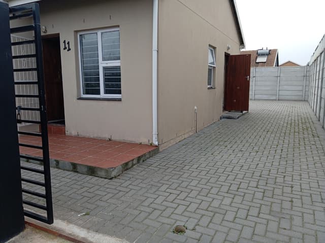 Listing photo
