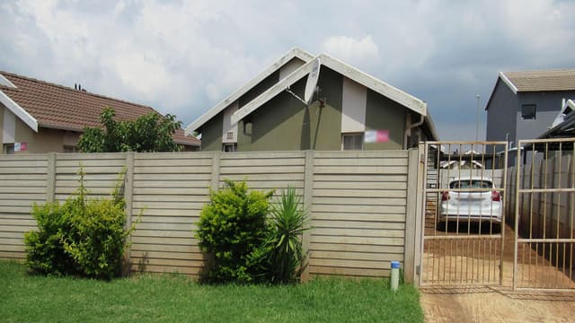 Listing photo