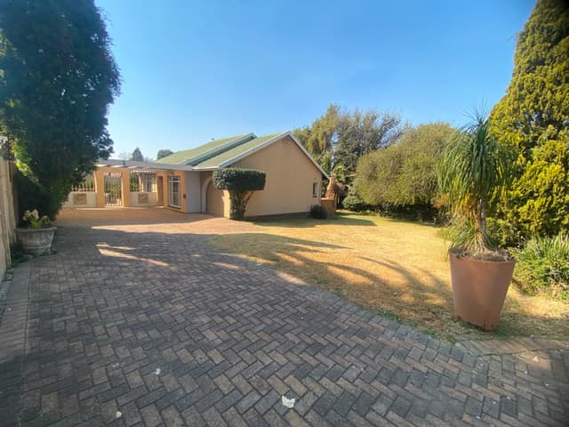 Listing photo