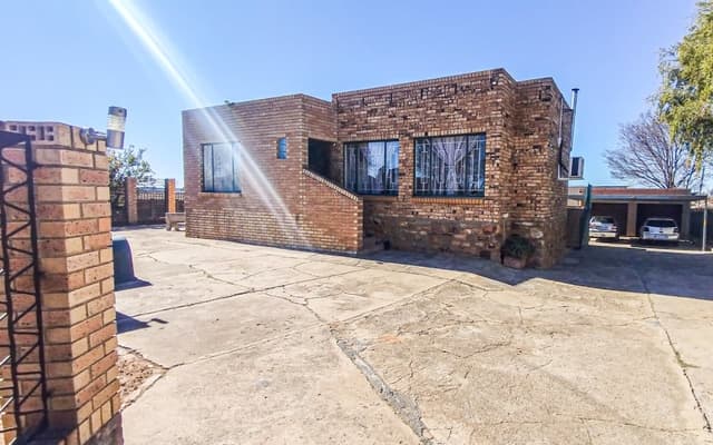 Listing photo