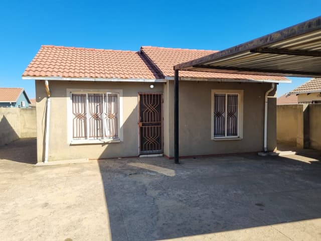 Listing photo
