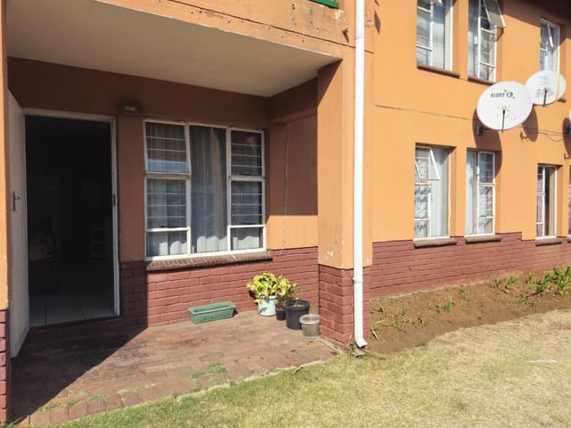 Listing photo