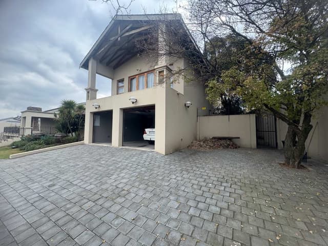 Listing photo
