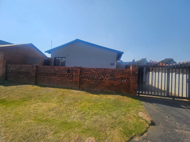 Listing photo