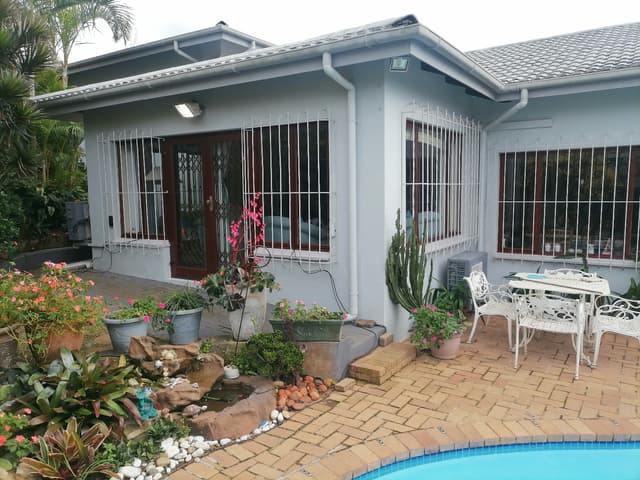 Listing photo