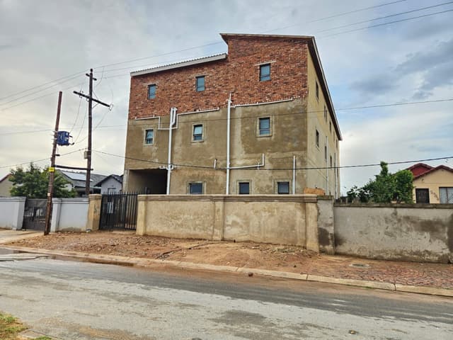 Listing photo