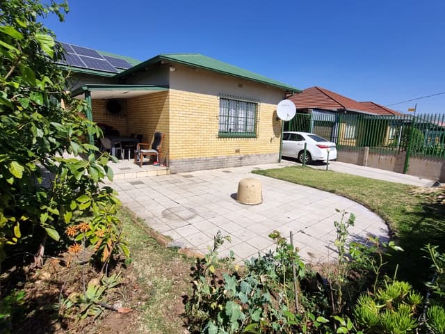 Listing photo