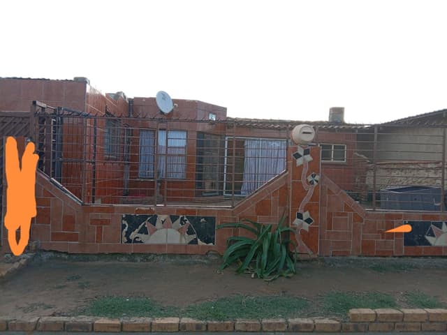 Listing photo