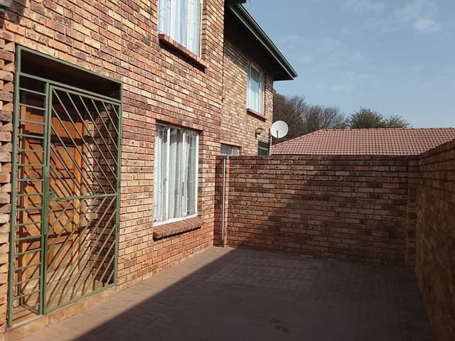 Listing photo