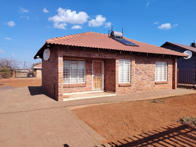 Listing photo
