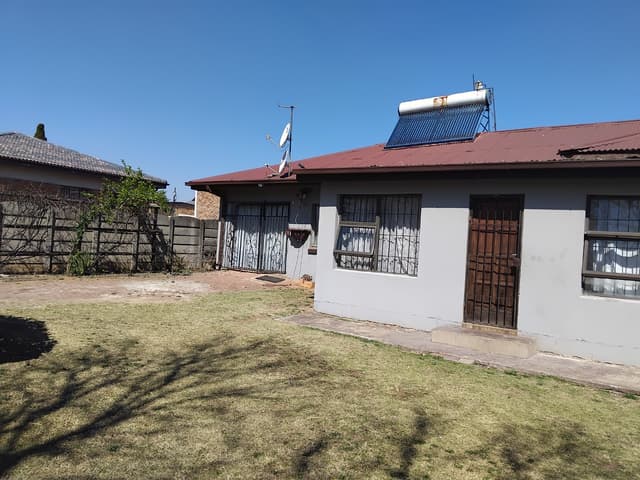 Listing photo