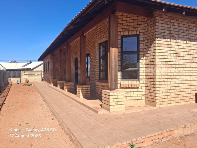 Listing photo