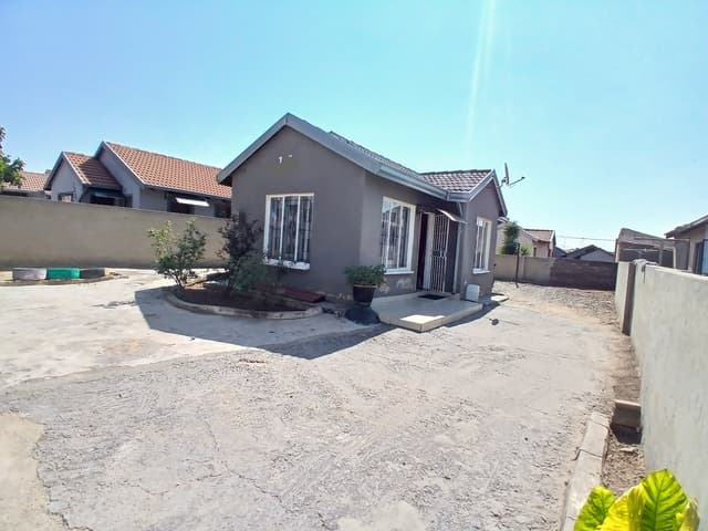 Listing photo