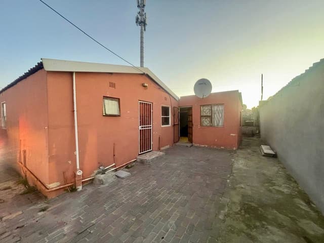 Listing photo