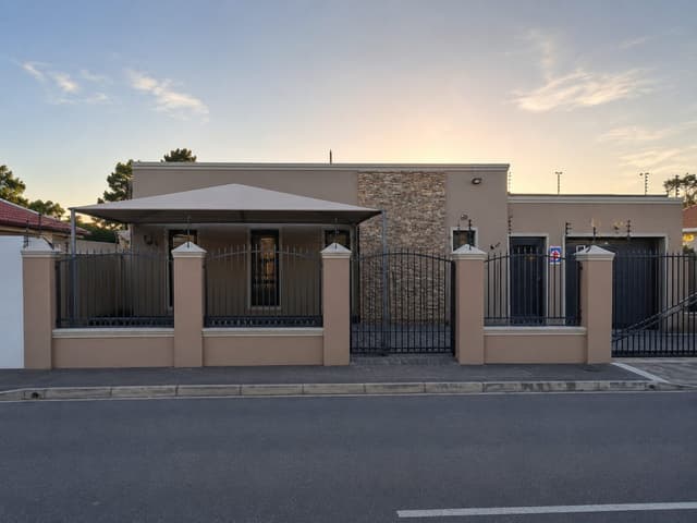 Listing photo